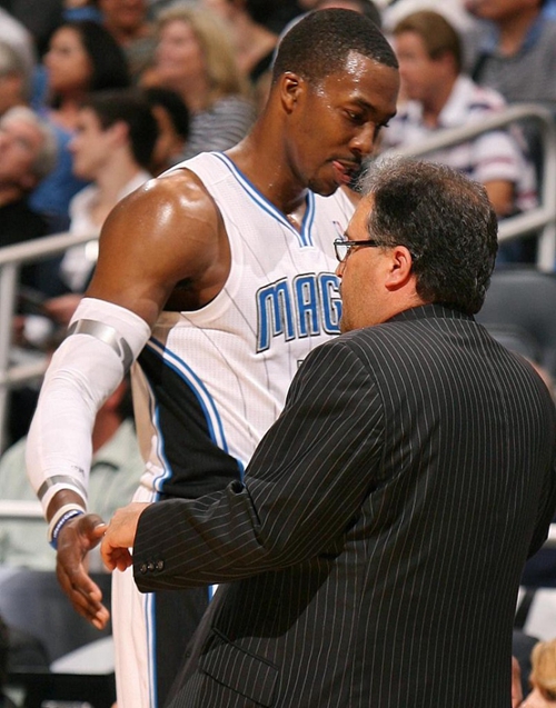 客场环境差 客场环境差